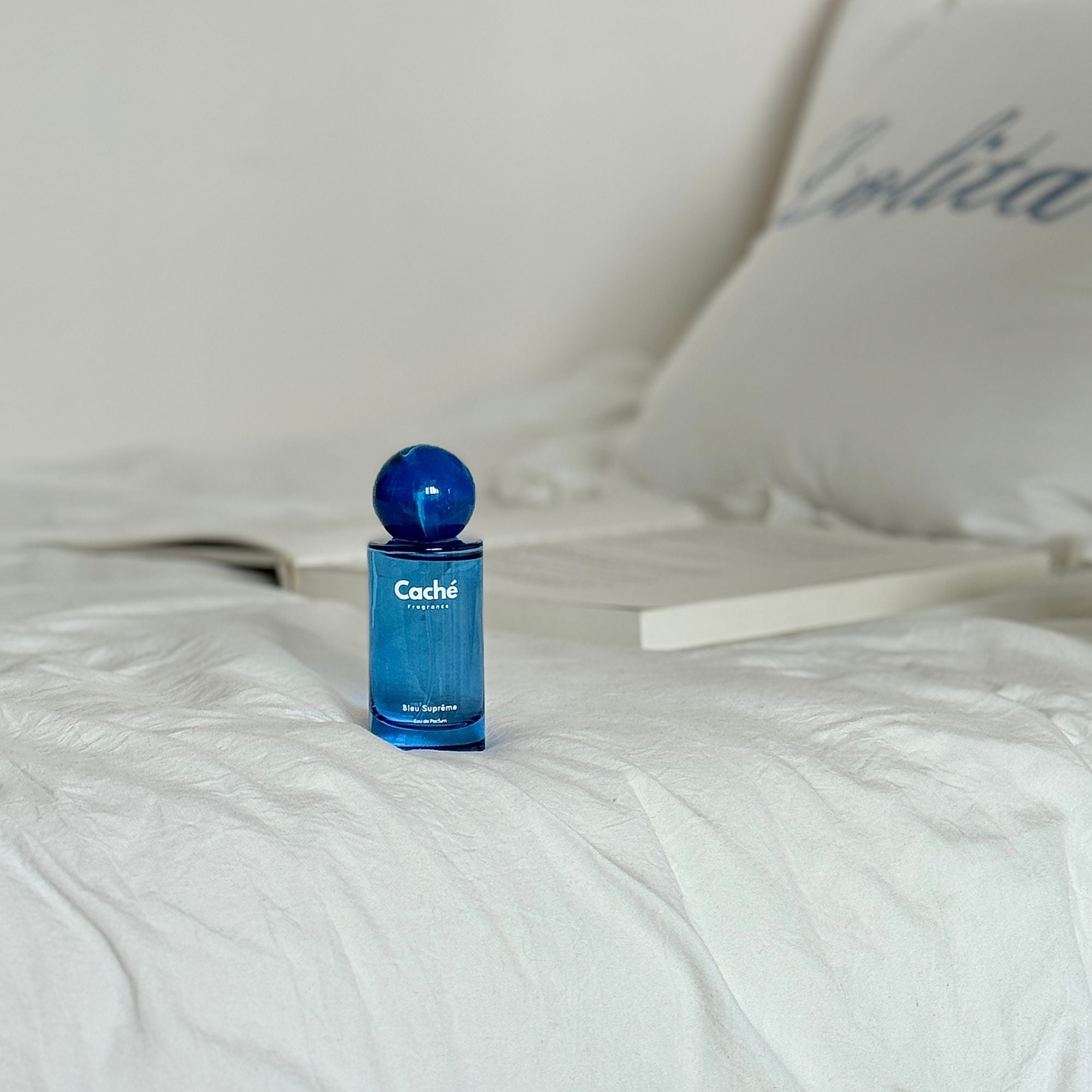 Caché - Bleu Suprême